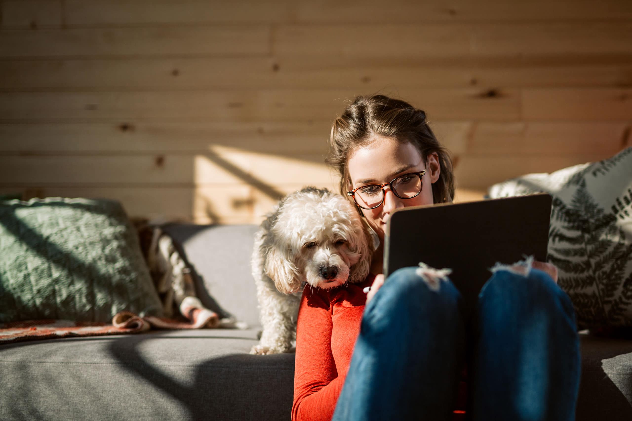 Recruiting challenge onsite job;Women working from home and not onsite while sitting with pet dog